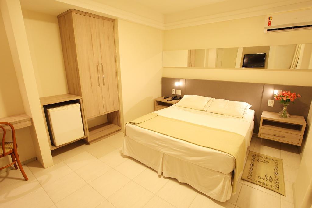 Hotel Bhally Balneário Camboriú Eksteriør bilde