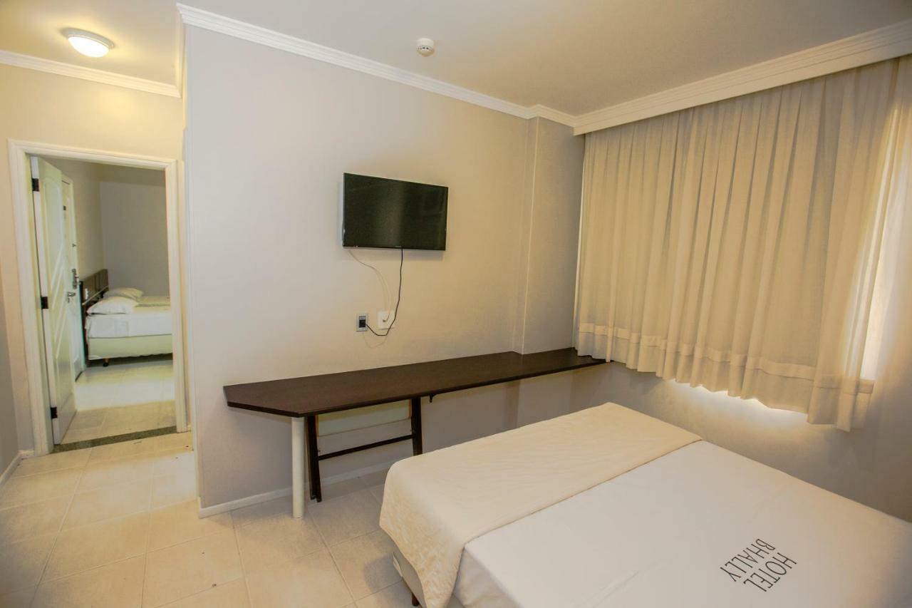 Hotel Bhally Balneário Camboriú Eksteriør bilde